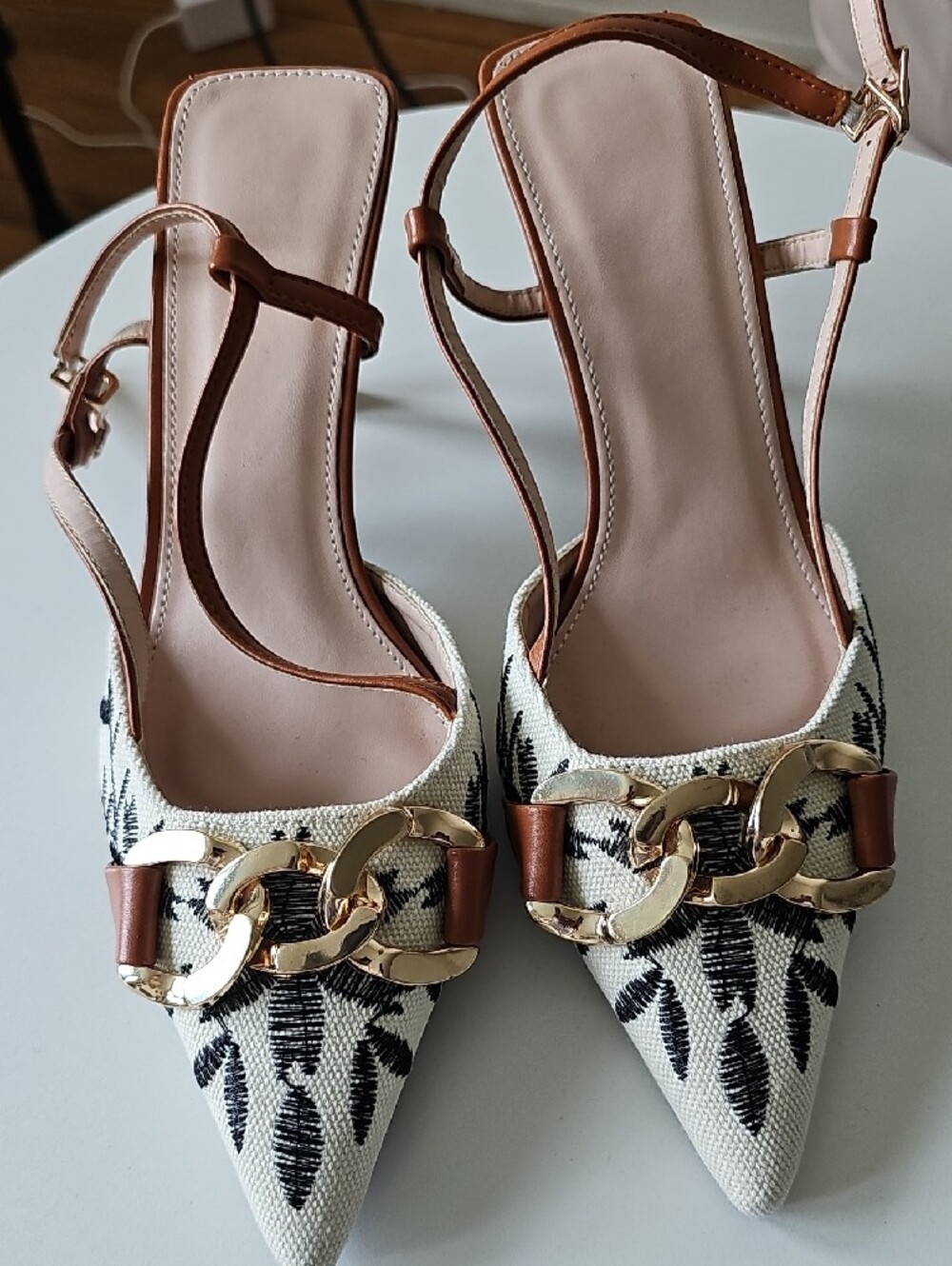Embroidered Cream Slingback Heels with Brown Trim and Gold Chain One Inch Heel - Picture 2 of 4